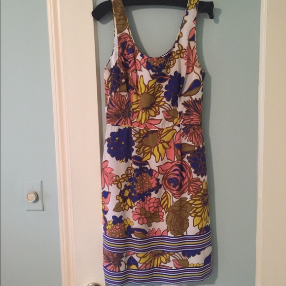 Trina Turk Dresses & Skirts - Trina Turk silk dress